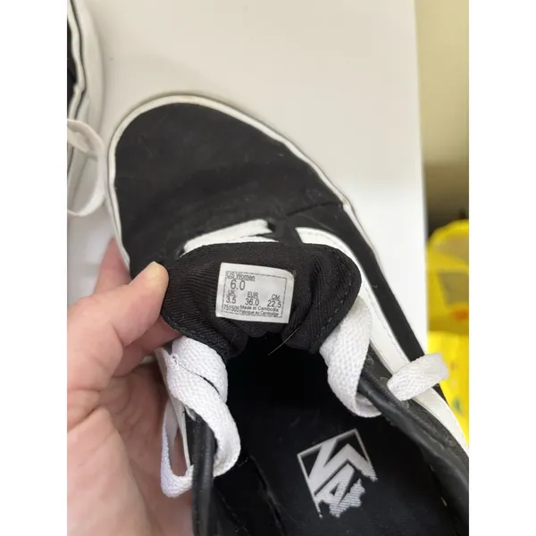 Vans Ward Canvas Black White Classic Women’s Size 6 Casual Classic Skater Grunge - Image 8