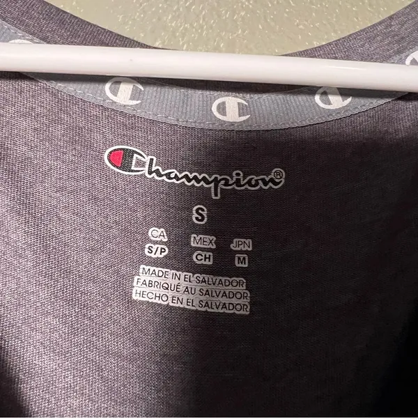 Champion‎ Women's Size Small Babson Beavers T-Shirt Gray Green Graphic - Image 9