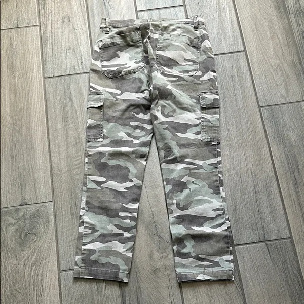 J. Crew Camouflage Pants in Green and Gray - Image 6