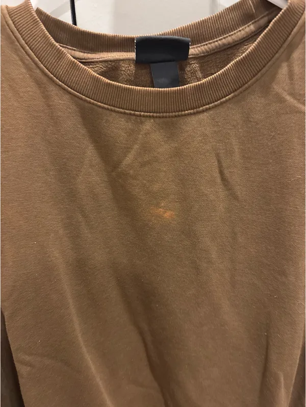 H&M Sweatshirt - Image 2