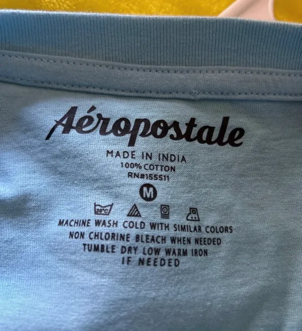 Aeropostale Men’s Nike T-Shirt med - Image 3