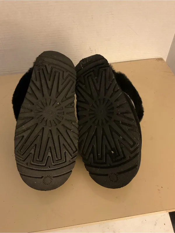 UGG women Black Suede fur platform slipper shoes US 6 - Image 5