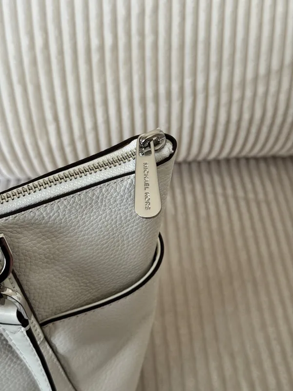 White Michael Kors Tote - Image 6