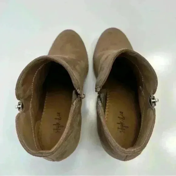 Style & Co Ankle Boots Booties Heels Women’s Size 6 Brown Fall Autumn Booties‎ - Image 3