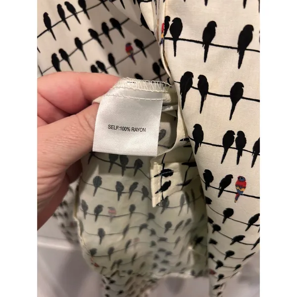 Jane and Delancey Women 2X Cream‎ Bird Print Button Down Roll Tab Rayon Shirt - Image 9