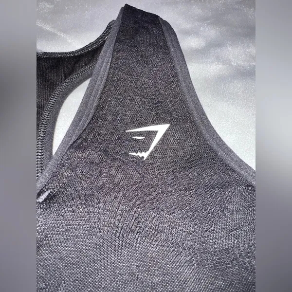 Gymshark Women's Black Sports‎ Bra Size Small - Image 6