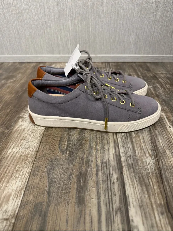 Sperry Gray Suede Low-Top Sneakers with Brown Heel Accent - Image 8