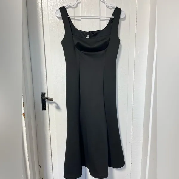 JJs House Square neck trumpet mermaid black midi dress size small - Image 3