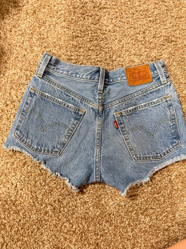 Levi’s 501 Denim Shorts - Image 2