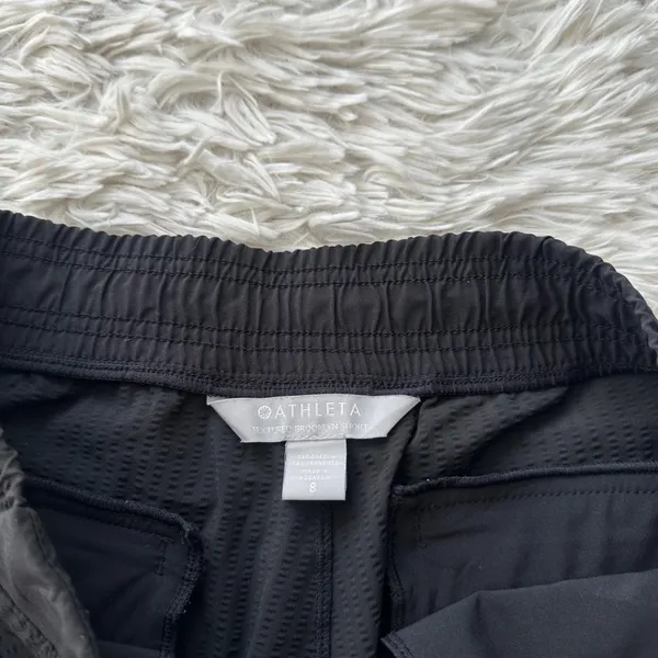 Athleta Textured Brooklyn Shorts Black Size 8 Athletic - Image 5