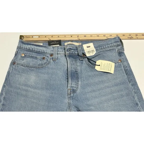 Levi's Premium Wedgie High Rise Tapered Jeans Women's Size 30 Light Wash NWT - Image 5