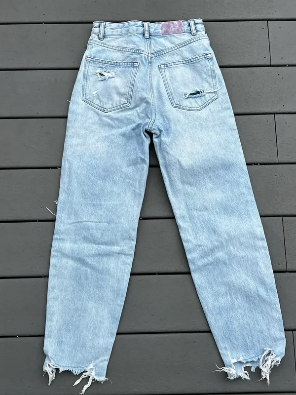 Bershka Ripped Mom Jeans - Image 3