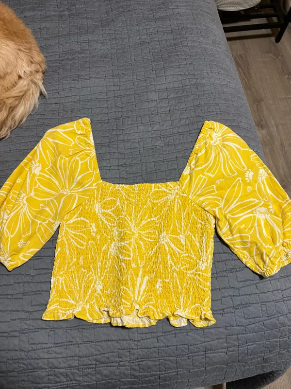Universal Threads women’s top - Image 2