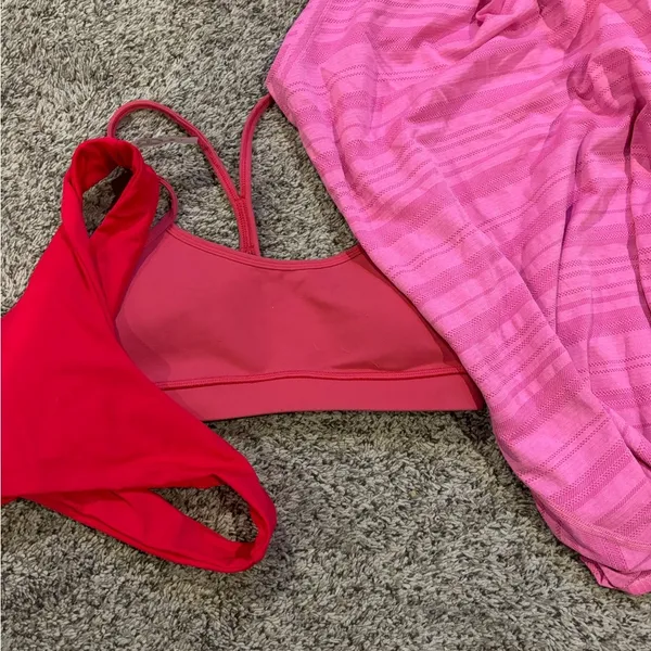 Lululemon sports bra - Image 4