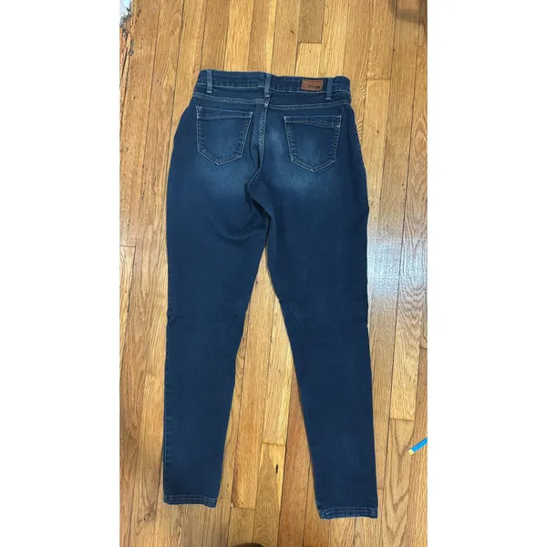 Express Size 8 Jeans Stella Regular Fit Low Rise Leggings pants - Image 6