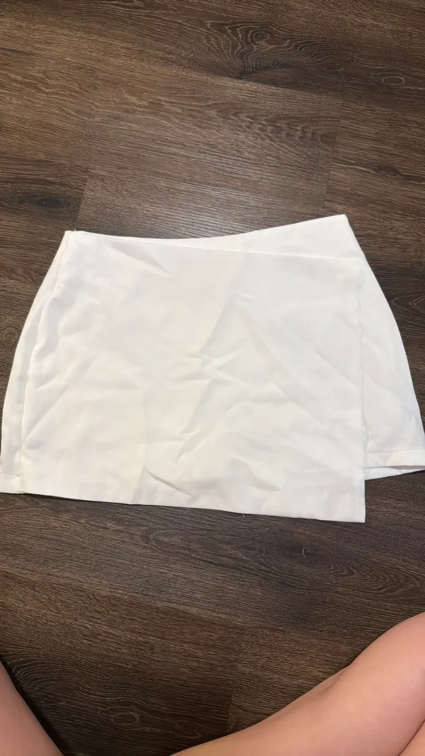 White Skirt Shein - Image 2