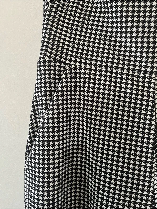 Express Black White Houndstooth Wide Leg Jumpsuit Small Preppy Business Casual - Image 5