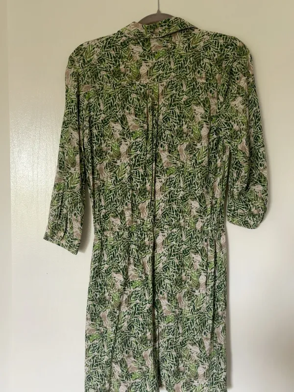 CAbi Green Tropical Print Surplice Dress Size S - Image 6