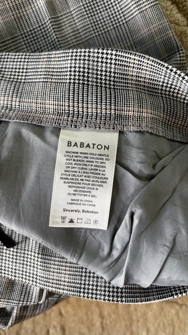 Aritzia Babaton Women’s Conan Grey Plaid Cropped Work Pants Size 6 - Image 4