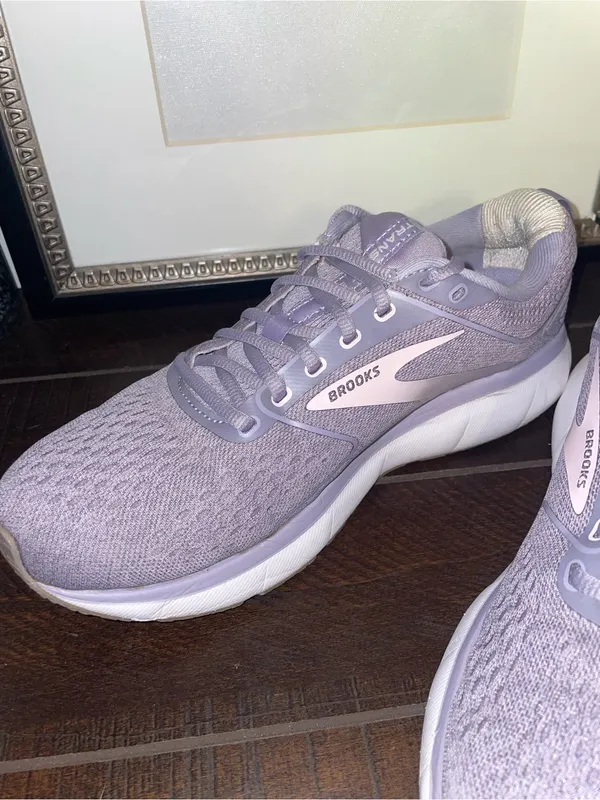 Brooks Transmit 3 Lavender Light Pink Running Sneakers Size 9.5 - Image 7