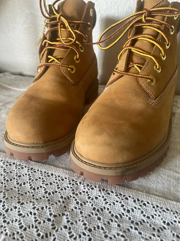 Timberland 6-Inch Premium Waterproof Boots in Wheat Nubuck color, boys size 3. - Image 2