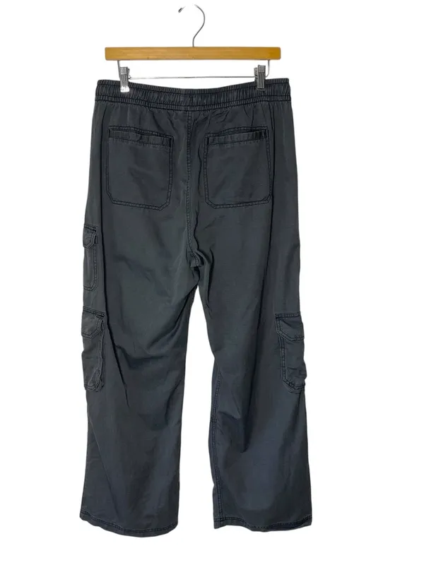 OLD NAVY High Rise Wide Leg Cargo Pants - Image 4