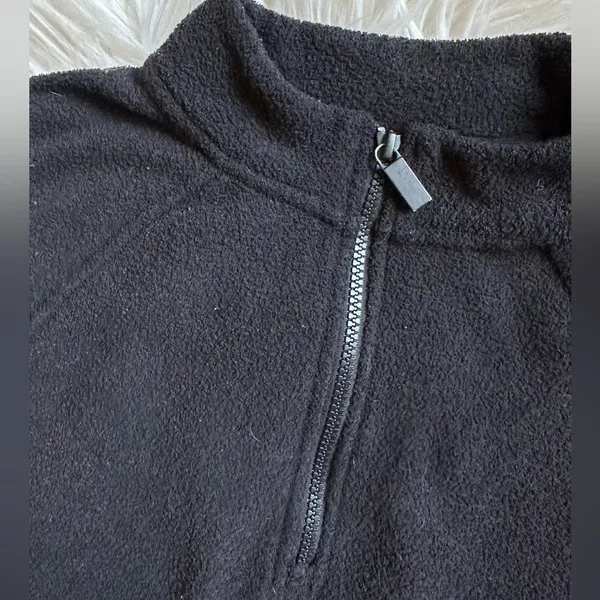 Old Navy Textured cropped half zip pullover - Image 5