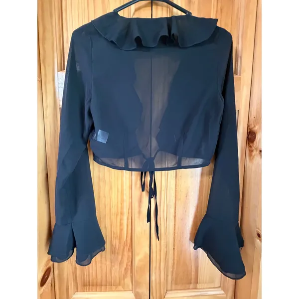 WHITE FOX BOUTIQUE Black Sheer Ruffle Crop Top Long Bell Sleeve Tie Front S NWOT - Image 2