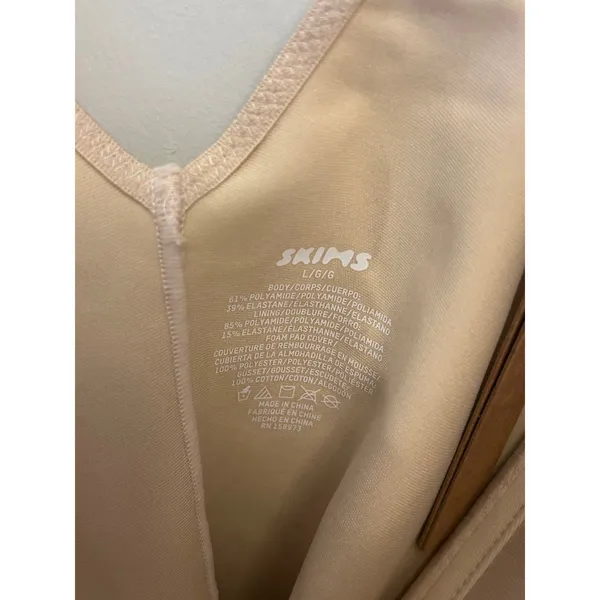 Skims Body Molded Underwire Bodysuit Sand Large NWT ( SOLD OUT) - Image 4