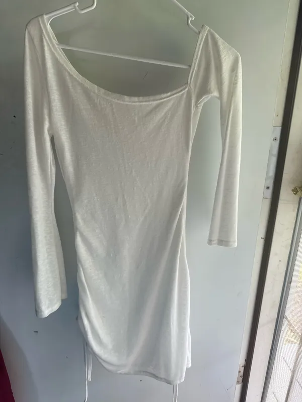 white long-sleeve ruched bodycon mini dress - Image 2