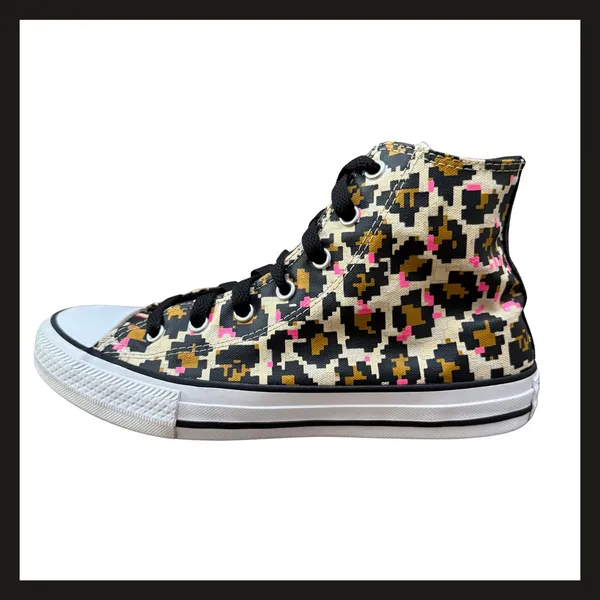 Converse Chuck Taylor All Star Pixel Leopard High Top Shoes Junior 5 Women’s 7 - Image 2