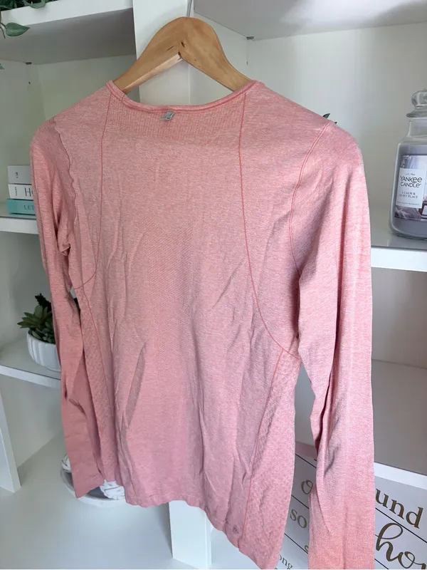 Nike Women's Coral Long-Sleeve Athletic Top - Image 5