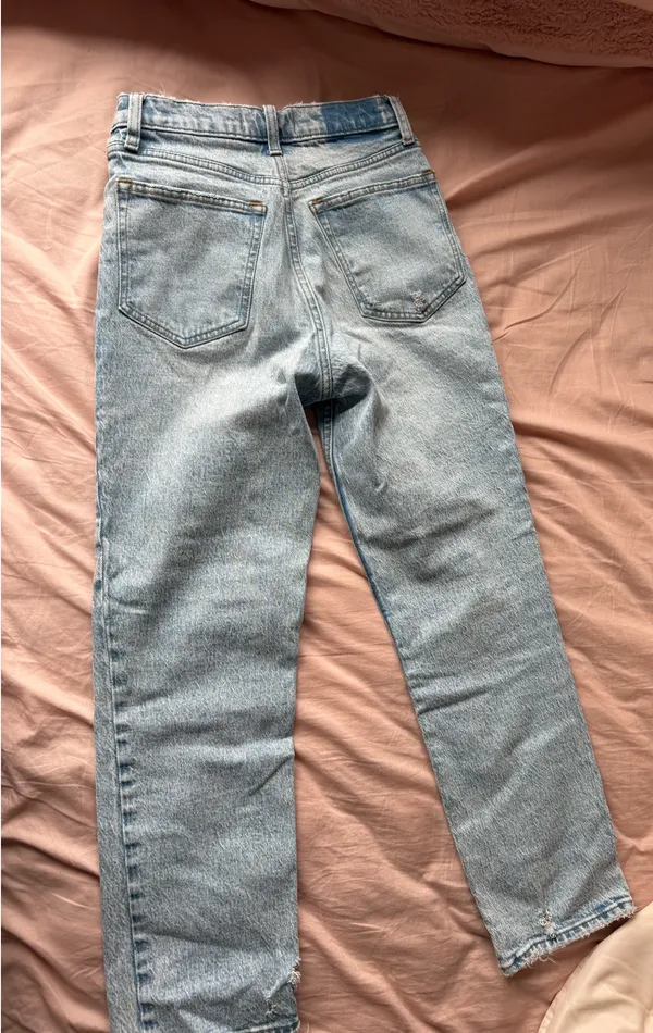 Abercrombie High-Rise Jeans Straight Ultra 90s - Image 4
