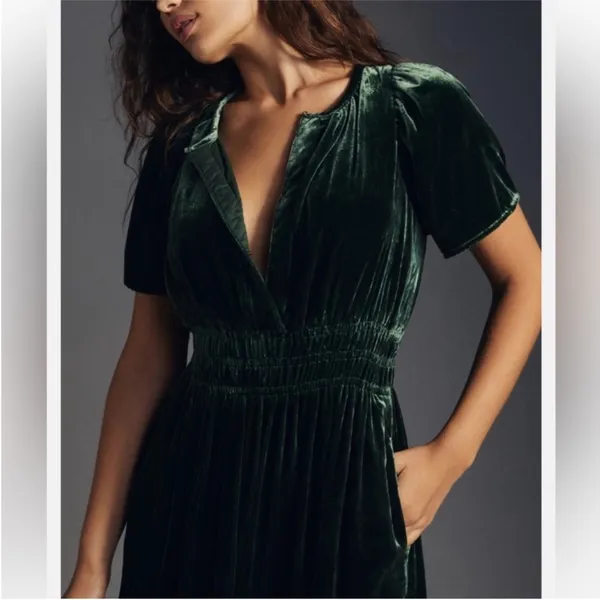 Anthropologie Somerset green velvet Maxi Dress size XS‎ - Image 3