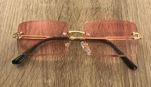 Amazon ADE WU Rimless Rectangle Pink Sunglasses - Image 3
