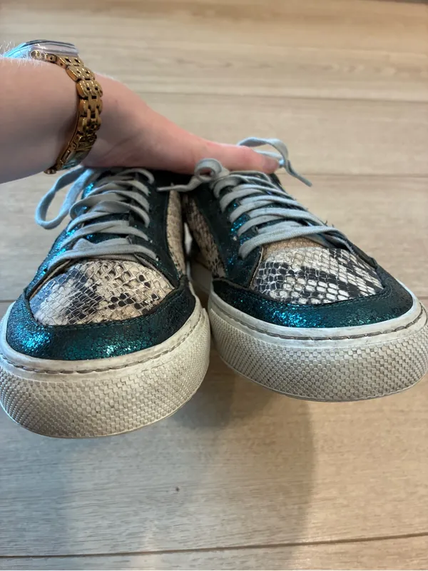 P448 Women’s John Sneakers Snakeskin Leather Teal Glitter Size 40/9.5-10 - Image 5