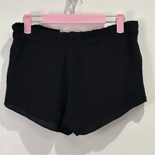 Wilfred Montrouge Shorts Crepe Paperbag Tie Waist Black Small Minimal Beachy - Image 6