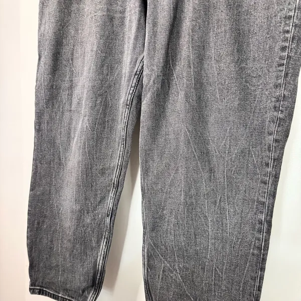 Abercrombie The Mom Jeans High Rise Black Wash - Image 5