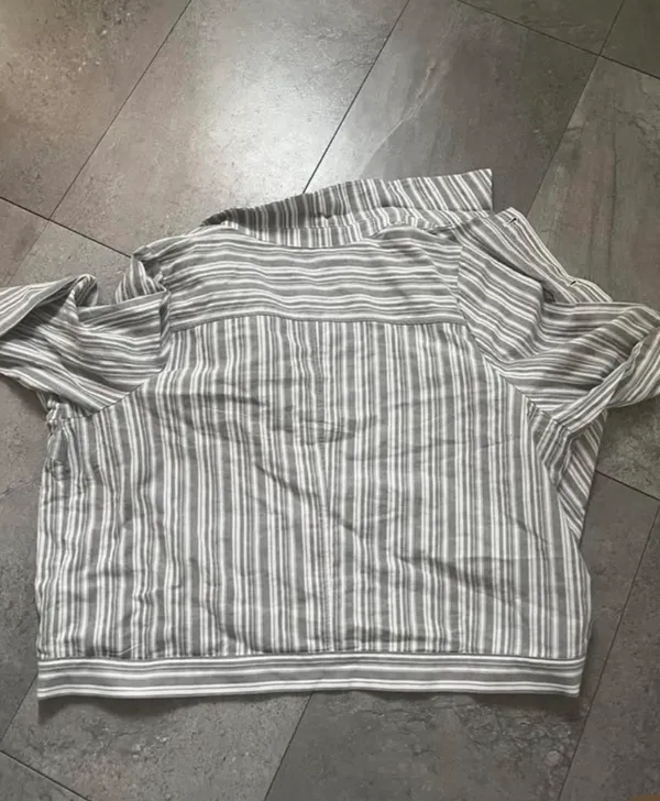 Striped button down top Gray Size 2X - Image 2