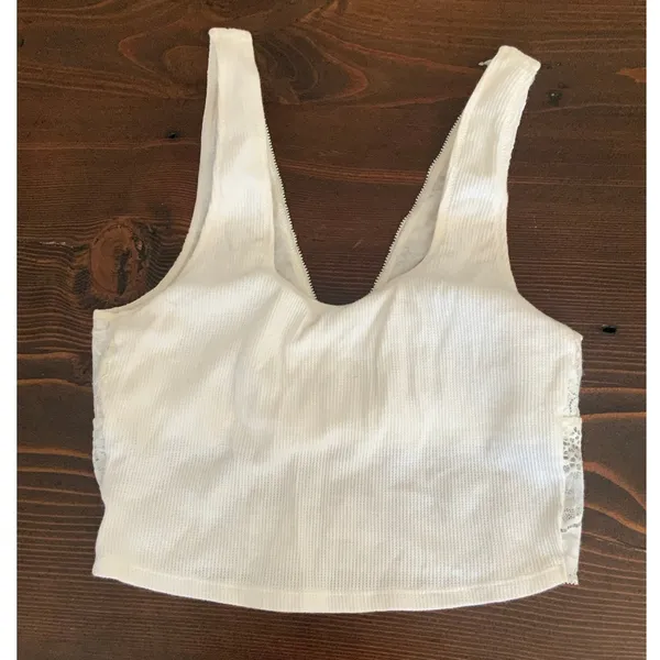 Aerie white lace Bralette/Cropped Top size small‎ - Image 2