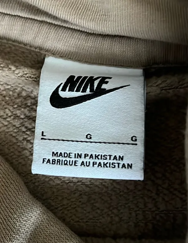 Nike Hoodie - Image 4