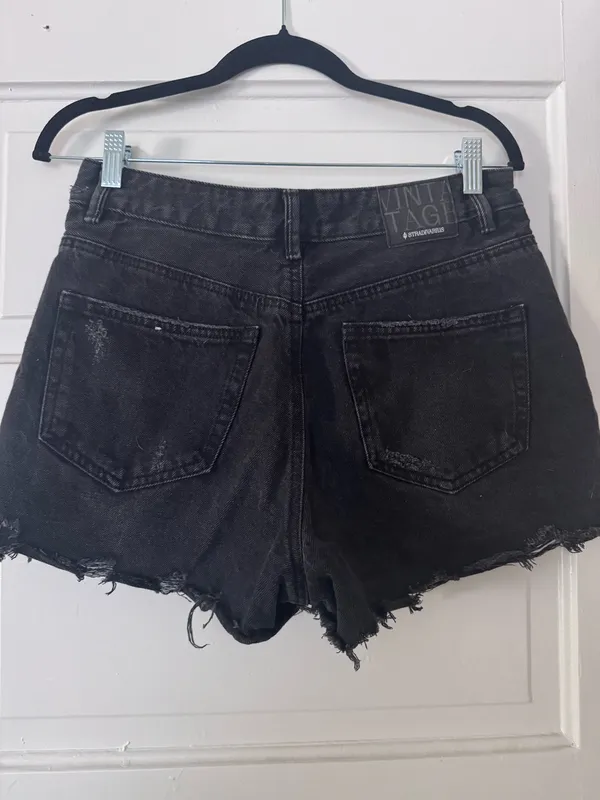 Stradivarius Black Denim Shorts - Image 2