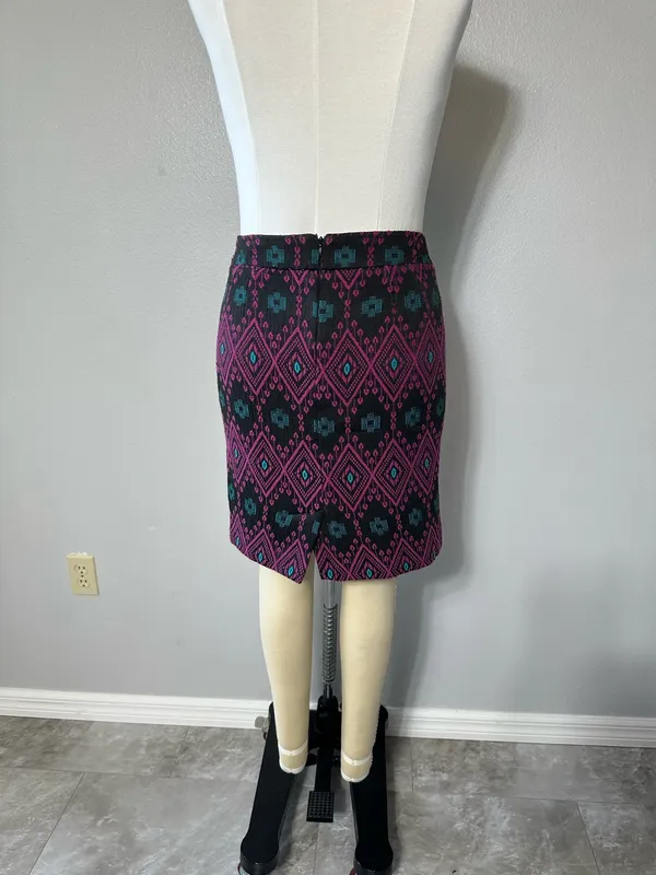 Ann Taylor Skirt Size 14 Aztec Cotton - Image 3
