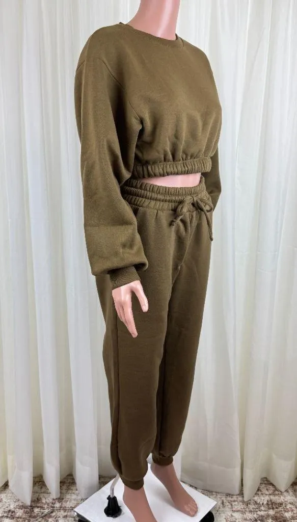 Zenana 2 Pcs Crop Top Tracksuit Jogger Pants Set Outfit Workout Active Lounge Olive Green Size Large - Image 6