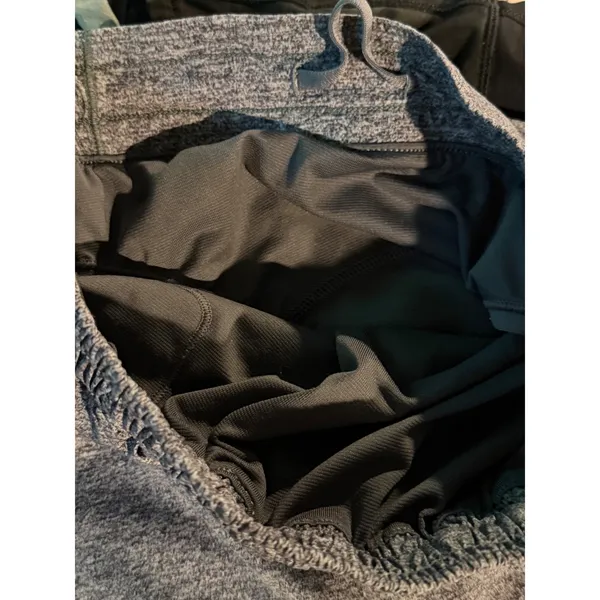 Lululemon Hotty Hot Short II 2.5" Black‎ Grey Lined Athletic Running Gym Size 6 - Image 7