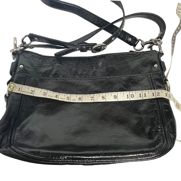 Coach Zoe Hobo Bag Womens Large Black Crinkled Patent Leather F15478‎ - Image 11