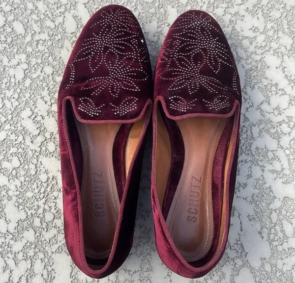 Schutz Burgundy Velvet Loafers Size 6 B Studded Slip On Flats Preppy - Image 10