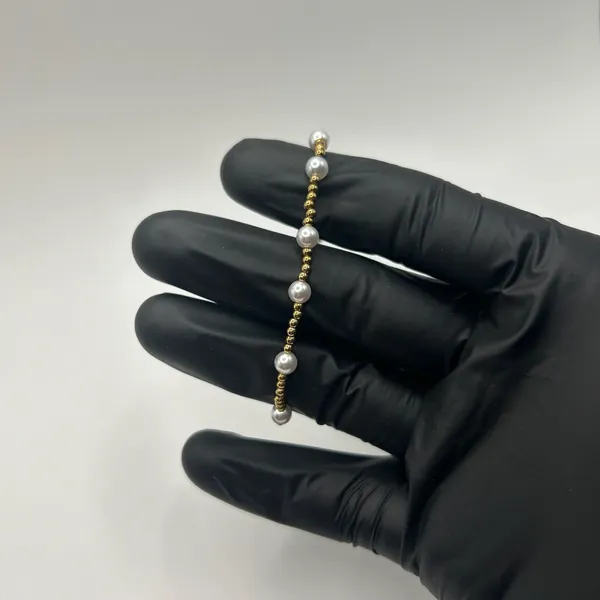 Womens Pearl Gold Bead Stretch Bracelet 18k Plated Saphir Packaged New - Image 2