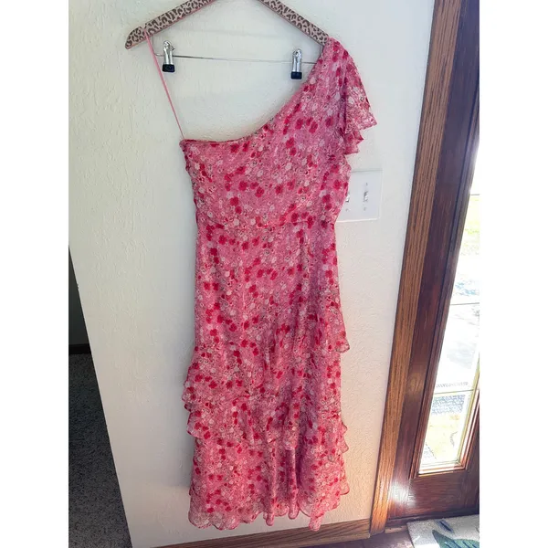 ASTR Victoriana One Shoulder Dress in Pink Size Large - Image 7