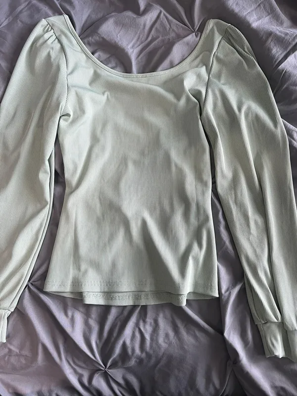 SheIn Square neck long sleeve - Image 2